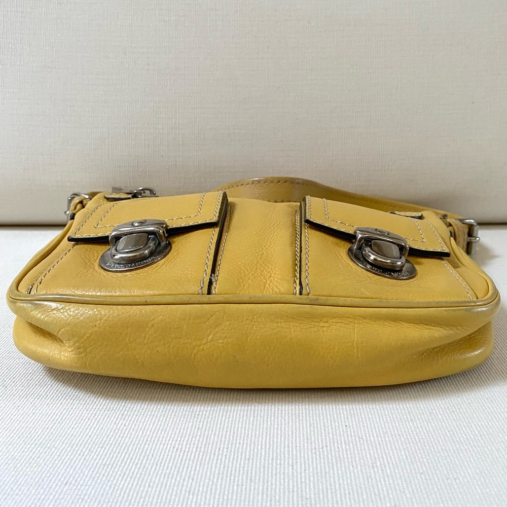 MARC JACOBS YELLOW LEATHER BAG - Picture 7 of 17